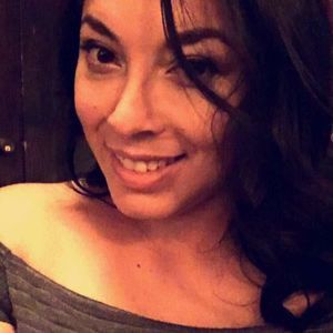 Meet your Posher, Carla